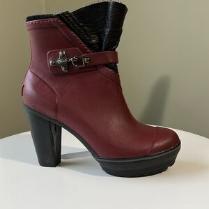 Women's Burgundy Ankle Boots